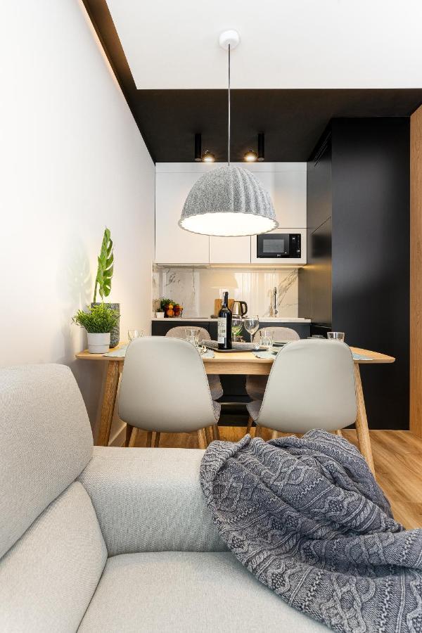 Nextgen Apartments Krasków Exteriör bild